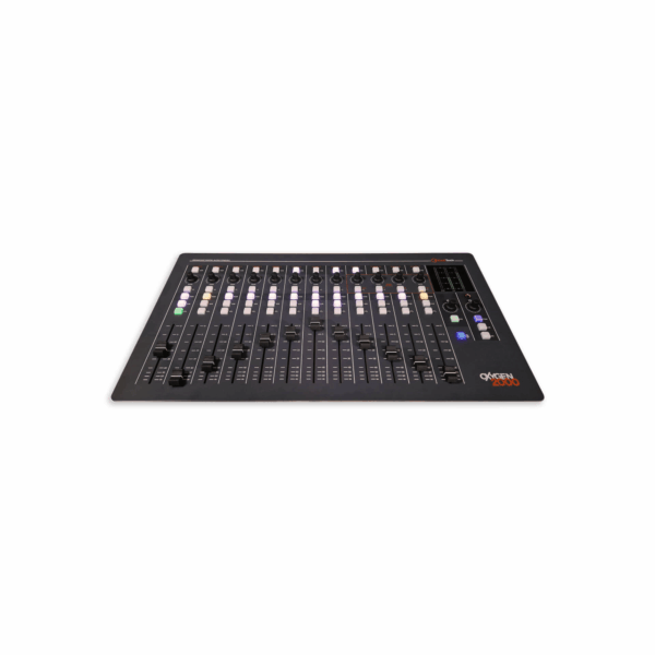 Axel Oxygen 2000 Console digital de broadcast com 12 faders físicos, Automix e processamento DSP profissional para estúdios de rádio On Air e Produção.
