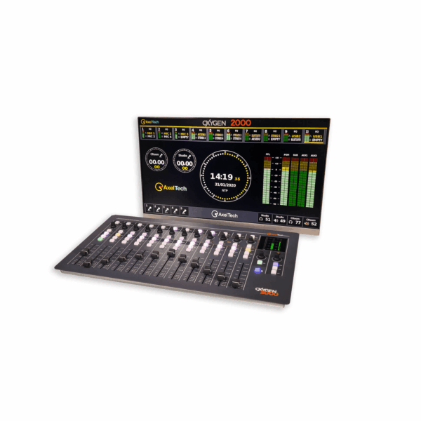 Axel Oxygen 2000 Console digital de broadcast com 12 faders e tela HDMI exibindo níveis de áudio, temporizadores e status On Air para estúdio de rádio.